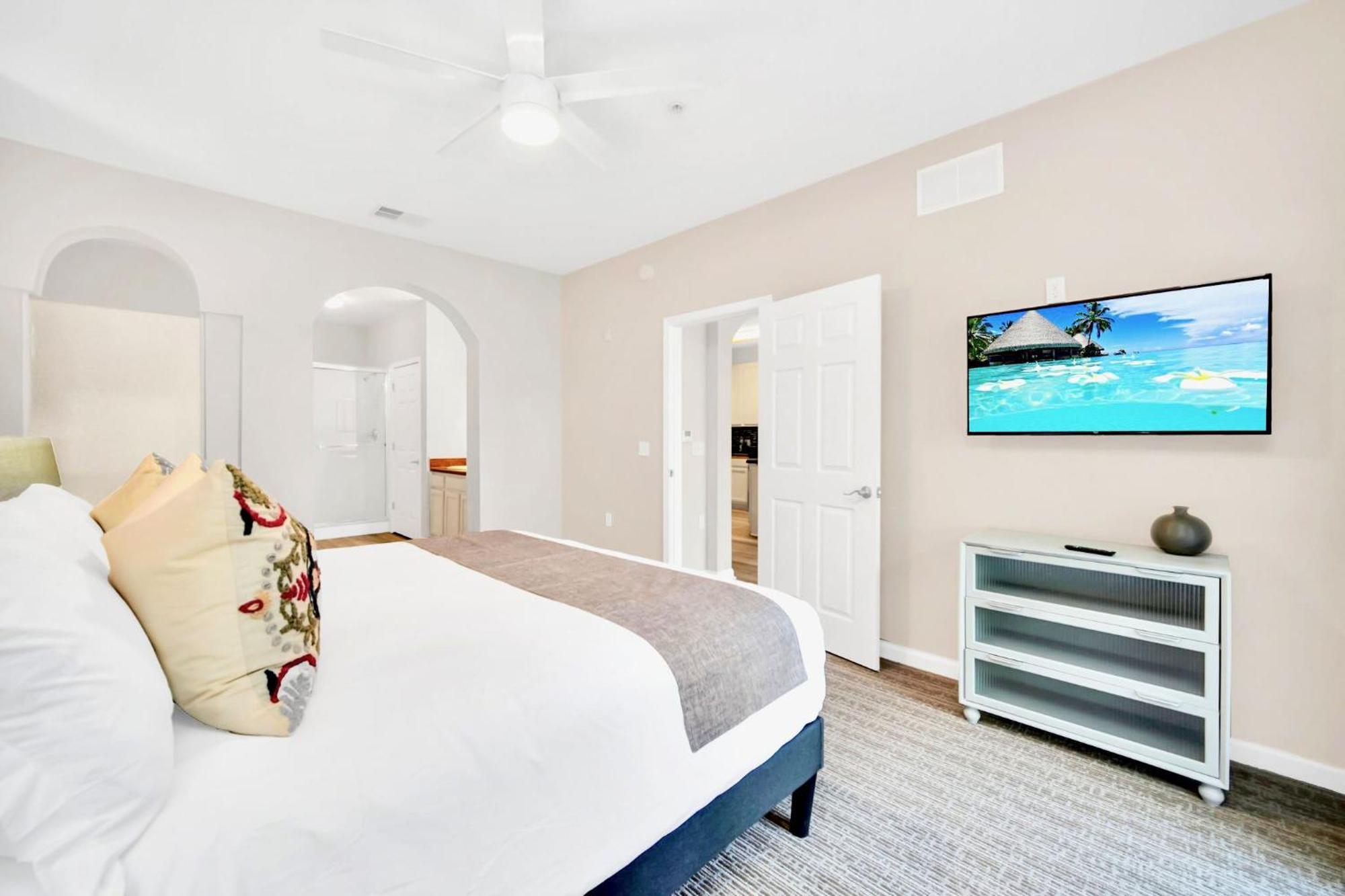 Modern 3Br Condo Near Disney- Pool And Hot Tub Orlando Kültér fotó